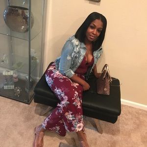 Meet your Posher, April